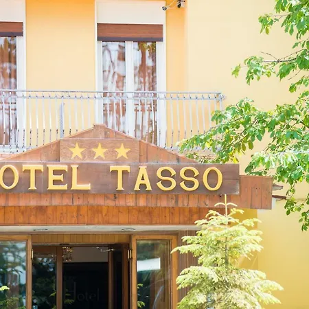 호텔 타소 카미글리아텔로 실라노