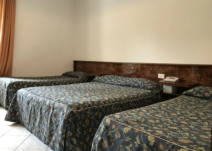 塔索酒店 卡迈格拉特罗希拉诺