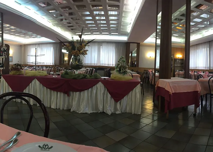 塔索酒店 卡迈格拉特罗希拉诺